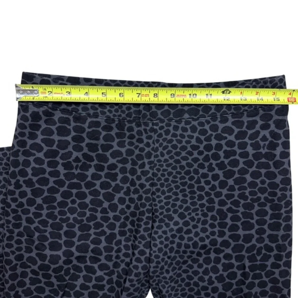 Soft Surroundings Grey Black Have to Have Leopard Animal‎ Print Leggings Size M - Picture 7 of 10